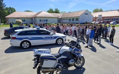 Učenje o sigurnosti kroz suradnju s policijom i vatrogascima